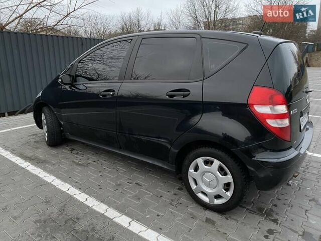 Черный Мерседес А класс, объемом двигателя 1.5 л и пробегом 279 тыс. км за 3500 $, фото 3 на Automoto.ua