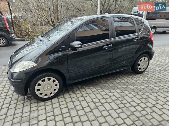 Черный Мерседес А класс, объемом двигателя 1.5 л и пробегом 280 тыс. км за 3600 $, фото 9 на Automoto.ua