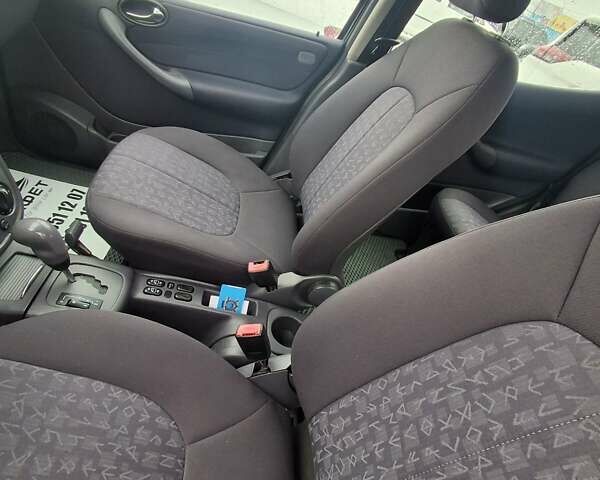 Чорний Мерседес А клас, об'ємом двигуна 1.69 л та пробігом 276 тис. км за 4300 $, фото 7 на Automoto.ua