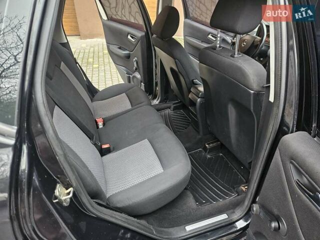 Черный Мерседес А класс, объемом двигателя 1.5 л и пробегом 280 тыс. км за 3600 $, фото 26 на Automoto.ua