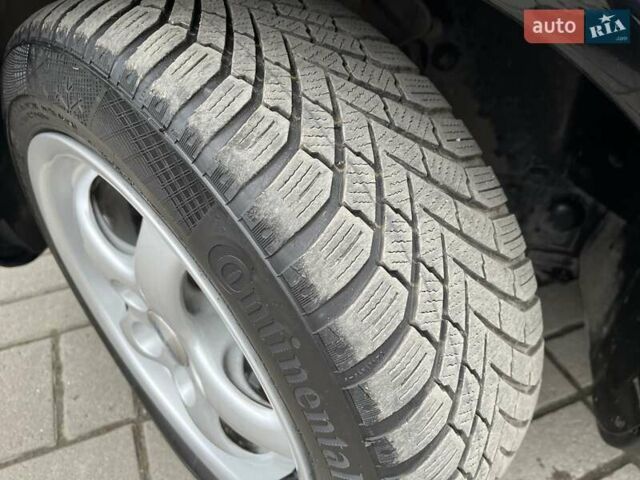 Черный Мерседес А класс, объемом двигателя 1.6 л и пробегом 79 тыс. км за 5950 $, фото 36 на Automoto.ua