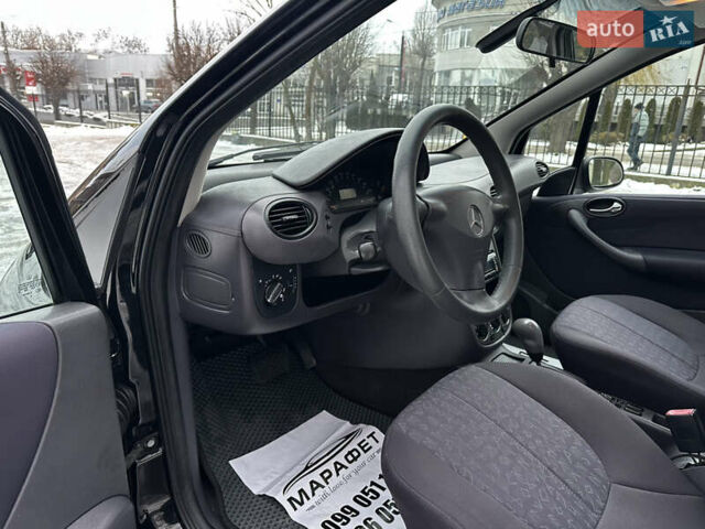Чорний Мерседес А клас, об'ємом двигуна 1.7 л та пробігом 276 тис. км за 3850 $, фото 65 на Automoto.ua