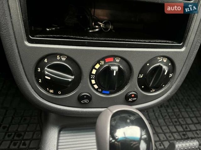 Черный Мерседес А класс, объемом двигателя 1.6 л и пробегом 79 тыс. км за 5950 $, фото 31 на Automoto.ua