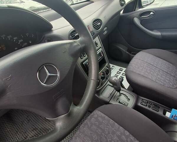 Чорний Мерседес А клас, об'ємом двигуна 1.69 л та пробігом 276 тис. км за 4300 $, фото 6 на Automoto.ua