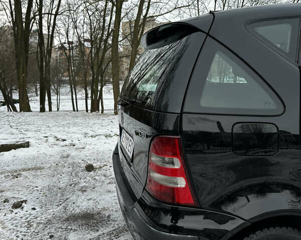 Чорний Мерседес А клас, об'ємом двигуна 1.7 л та пробігом 276 тис. км за 3850 $, фото 38 на Automoto.ua