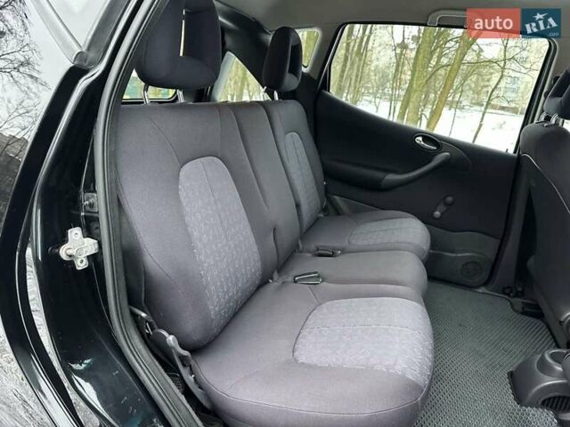 Черный Мерседес А класс, объемом двигателя 1.69 л и пробегом 276 тыс. км за 3850 $, фото 45 на Automoto.ua