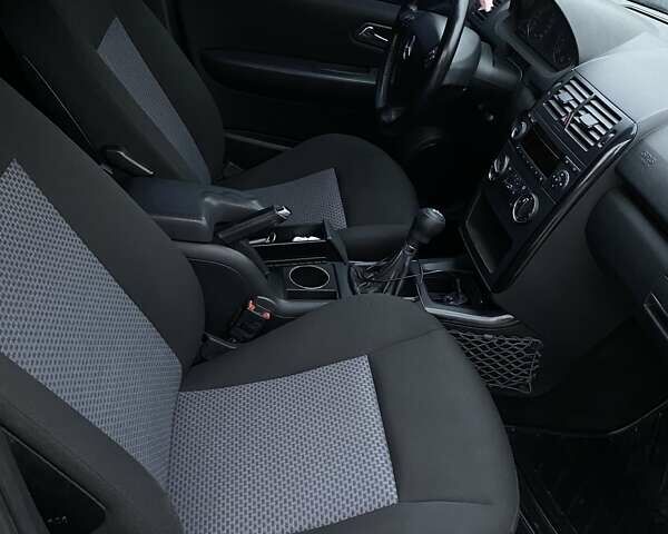 Черный Мерседес А класс, объемом двигателя 1.5 л и пробегом 279 тыс. км за 3500 $, фото 19 на Automoto.ua