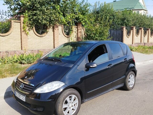 Мерседес А клас 2005 у Хмельницькому на Automoto.ua Чорний Мерседес А клас, об'ємом двигуна 1.5 л та пробігом 284 тис. км за 4500 $, фото 1 на Automoto.ua