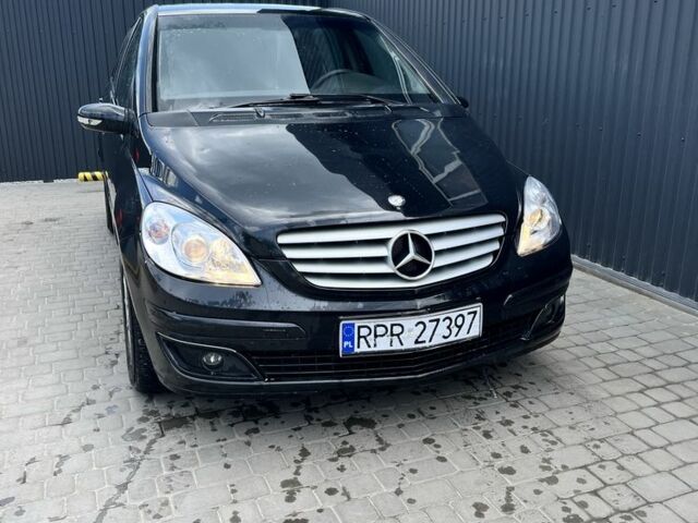 Черный Мерседес А класс, объемом двигателя 2 л и пробегом 300 тыс. км за 2800 $, фото 5 на Automoto.ua