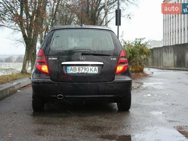 Черный Мерседес А класс, объемом двигателя 1.99 л и пробегом 220 тыс. км за 5500 $, фото 5 на Automoto.ua