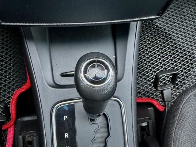 Чорний Мерседес А клас, об'ємом двигуна 1.5 л та пробігом 223 тис. км за 5350 $, фото 6 на Automoto.ua