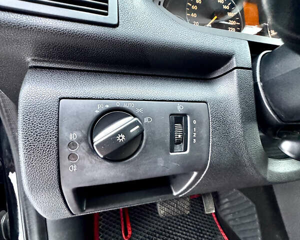 Чорний Мерседес А клас, об'ємом двигуна 1.5 л та пробігом 223 тис. км за 5362 $, фото 27 на Automoto.ua