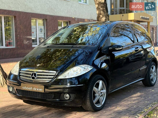 Черный Мерседес А класс, объемом двигателя 1.99 л и пробегом 271 тыс. км за 5299 $, фото 1 на Automoto.ua