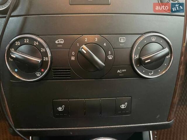 Черный Мерседес А класс, объемом двигателя 1.99 л и пробегом 276 тыс. км за 5490 $, фото 20 на Automoto.ua