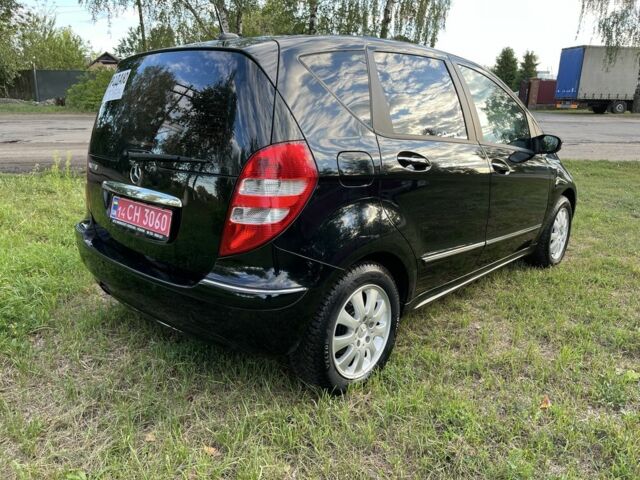 Черный Мерседес А класс, объемом двигателя 1.7 л и пробегом 207 тыс. км за 6300 $, фото 2 на Automoto.ua