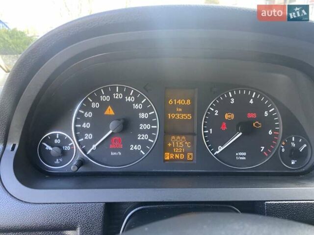 Черный Мерседес А класс, объемом двигателя 1.5 л и пробегом 193 тыс. км за 5300 $, фото 8 на Automoto.ua