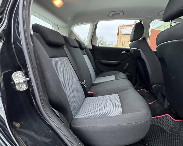 Чорний Мерседес А клас, об'ємом двигуна 1.5 л та пробігом 223 тис. км за 5362 $, фото 54 на Automoto.ua