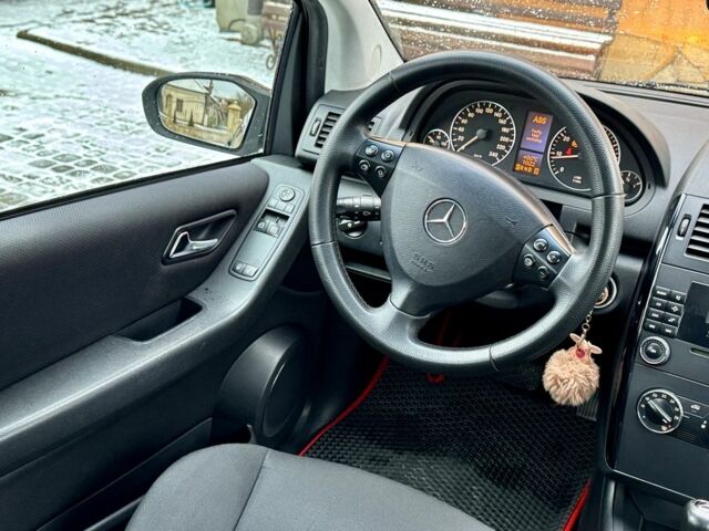 Чорний Мерседес А клас, об'ємом двигуна 1.5 л та пробігом 223 тис. км за 5350 $, фото 14 на Automoto.ua