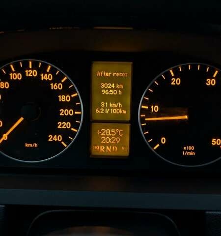 Чорний Мерседес А клас, об'ємом двигуна 1.99 л та пробігом 270 тис. км за 5200 $, фото 9 на Automoto.ua