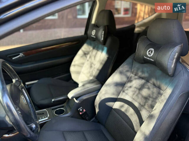 Черный Мерседес А класс, объемом двигателя 1.99 л и пробегом 271 тыс. км за 5299 $, фото 11 на Automoto.ua