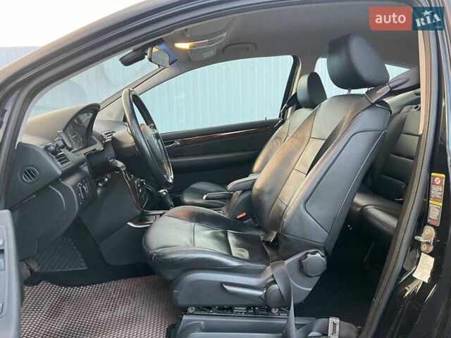 Черный Мерседес А класс, объемом двигателя 1.99 л и пробегом 276 тыс. км за 5490 $, фото 7 на Automoto.ua