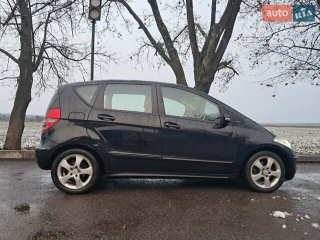 Черный Мерседес А класс, объемом двигателя 1.99 л и пробегом 220 тыс. км за 5500 $, фото 28 на Automoto.ua