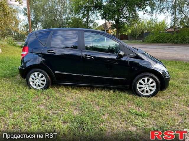 Черный Мерседес А класс, объемом двигателя 1.7 л и пробегом 207 тыс. км за 6300 $, фото 3 на Automoto.ua