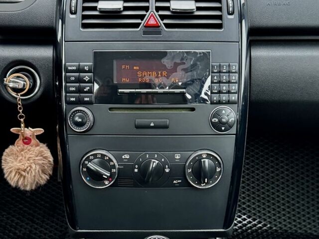 Чорний Мерседес А клас, об'ємом двигуна 1.5 л та пробігом 223 тис. км за 5350 $, фото 18 на Automoto.ua