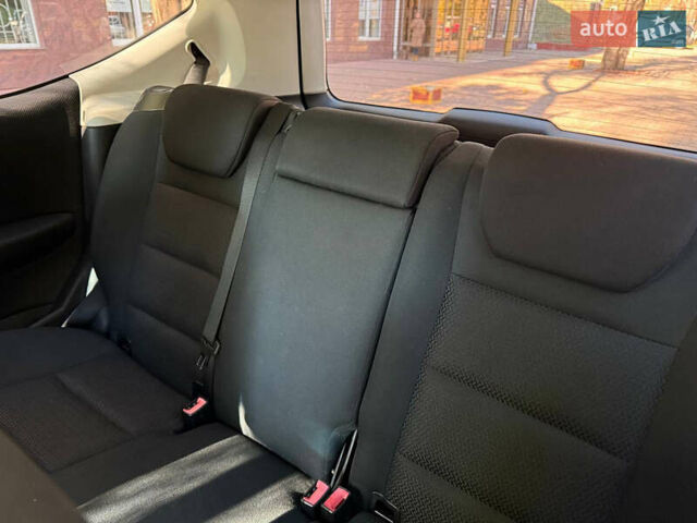 Черный Мерседес А класс, объемом двигателя 1.99 л и пробегом 271 тыс. км за 5299 $, фото 12 на Automoto.ua