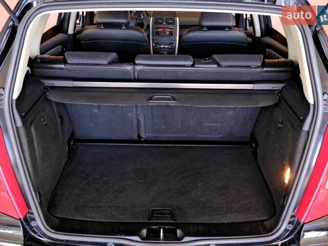 Мерседес А класс 2006 в Одессе на Automoto.ua Черный Мерседес А класс, объемом двигателя 2 л и пробегом 272 тыс. км за 6500 $, фото 54 на Automoto.ua