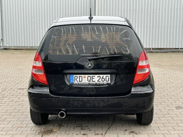 Черный Мерседес А класс, объемом двигателя 1.5 л и пробегом 200 тыс. км за 2250 $, фото 3 на Automoto.ua