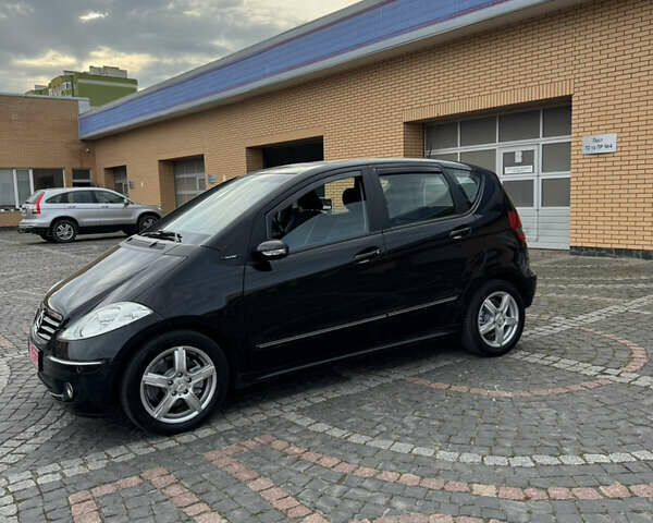 Чорний Мерседес А клас, об'ємом двигуна 1.7 л та пробігом 170 тис. км за 5600 $, фото 1 на Automoto.ua