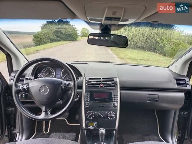 Чорний Мерседес А клас, об'ємом двигуна 1.5 л та пробігом 203 тис. км за 6300 $, фото 29 на Automoto.ua