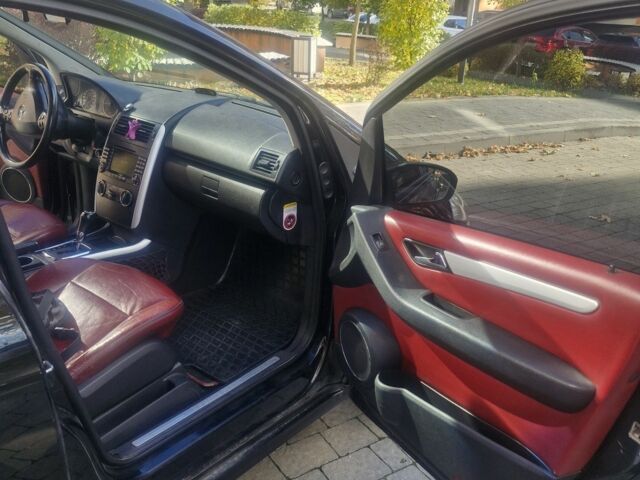 Мерседес А класс 2006 в Ивано-Франковске на Automoto.ua Черный Мерседес А класс, объемом двигателя 2 л и пробегом 280 тыс. км за 5600 $, фото 22 на Automoto.ua