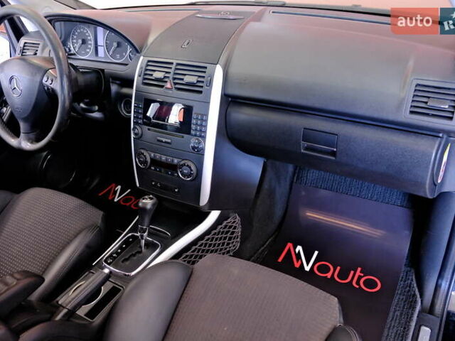 Мерседес А класс 2006 в Одессе на Automoto.ua Черный Мерседес А класс, объемом двигателя 2 л и пробегом 272 тыс. км за 6500 $, фото 48 на Automoto.ua