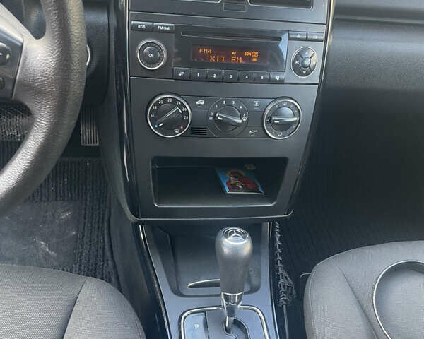 Черный Мерседес А класс, объемом двигателя 1.5 л и пробегом 200 тыс. км за 5400 $, фото 15 на Automoto.ua