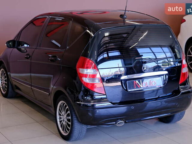 Мерседес А класс 2006 в Одессе на Automoto.ua Черный Мерседес А класс, объемом двигателя 2 л и пробегом 272 тыс. км за 6500 $, фото 22 на Automoto.ua