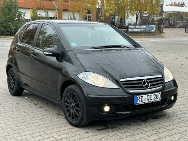 Черный Мерседес А класс, объемом двигателя 1.5 л и пробегом 200 тыс. км за 2250 $, фото 6 на Automoto.ua