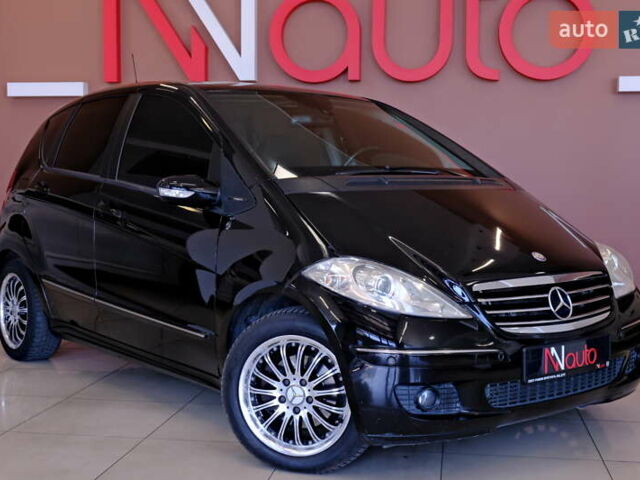 Мерседес А класс 2006 в Одессе на Automoto.ua Черный Мерседес А класс, объемом двигателя 2 л и пробегом 272 тыс. км за 6500 $, фото 9 на Automoto.ua