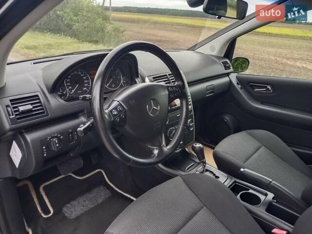 Чорний Мерседес А клас, об'ємом двигуна 1.5 л та пробігом 203 тис. км за 6250 $, фото 16 на Automoto.ua