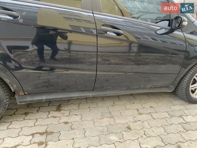 Черный Мерседес А класс, объемом двигателя 2 л и пробегом 340 тыс. км за 4000 $, фото 9 на Automoto.ua