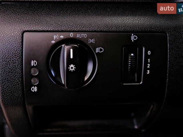 Мерседес А класс 2006 в Одессе на Automoto.ua Черный Мерседес А класс, объемом двигателя 2 л и пробегом 272 тыс. км за 6500 $, фото 32 на Automoto.ua