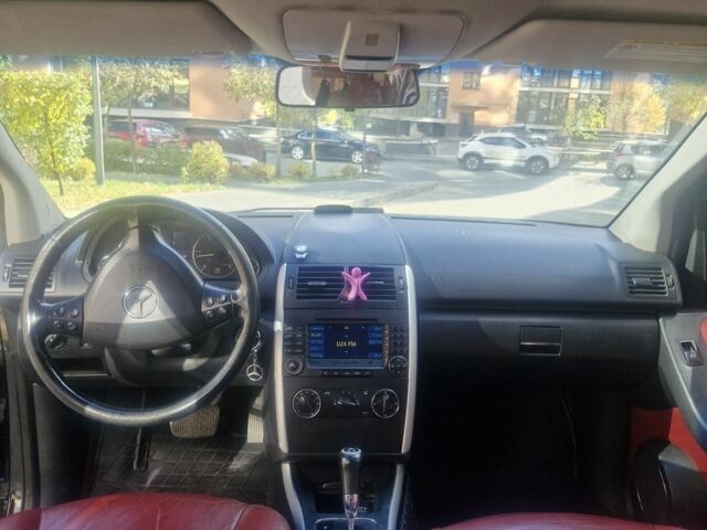 Мерседес А класс 2006 в Ивано-Франковске на Automoto.ua Черный Мерседес А класс, объемом двигателя 2 л и пробегом 280 тыс. км за 5600 $, фото 18 на Automoto.ua
