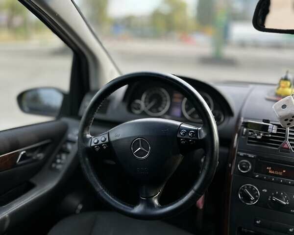 Черный Мерседес А класс, объемом двигателя 1.5 л и пробегом 278 тыс. км за 4600 $, фото 16 на Automoto.ua