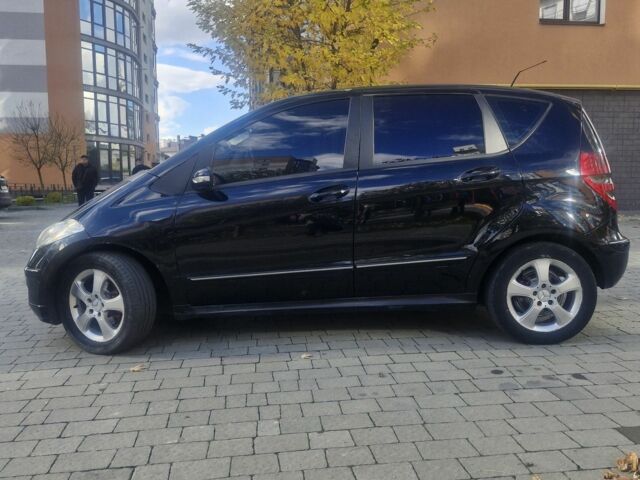 Мерседес А класс 2006 в Ивано-Франковске на Automoto.ua Черный Мерседес А класс, объемом двигателя 2 л и пробегом 280 тыс. км за 5600 $, фото 4 на Automoto.ua