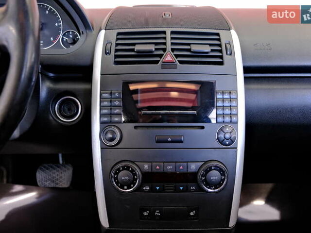 Мерседес А класс 2006 в Одессе на Automoto.ua Черный Мерседес А класс, объемом двигателя 2 л и пробегом 272 тыс. км за 6500 $, фото 27 на Automoto.ua