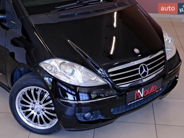 Мерседес А класс 2006 в Одессе на Automoto.ua Черный Мерседес А класс, объемом двигателя 2 л и пробегом 272 тыс. км за 6500 $, фото 11 на Automoto.ua