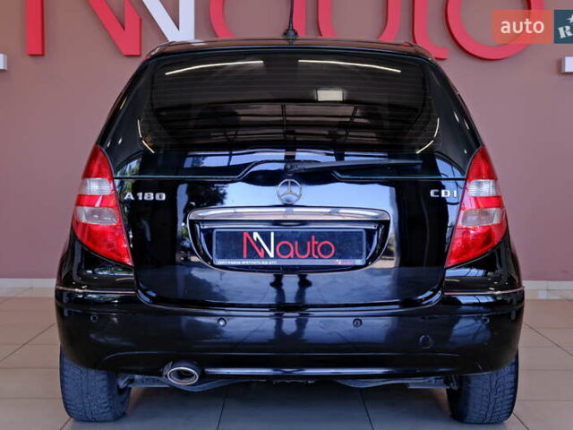 Мерседес А класс 2006 в Одессе на Automoto.ua Черный Мерседес А класс, объемом двигателя 2 л и пробегом 272 тыс. км за 6500 $, фото 19 на Automoto.ua