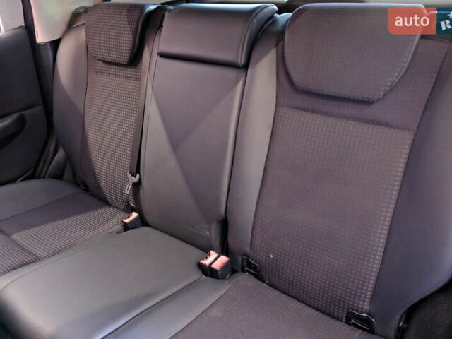 Мерседес А класс 2006 в Одессе на Automoto.ua Черный Мерседес А класс, объемом двигателя 2 л и пробегом 272 тыс. км за 6500 $, фото 41 на Automoto.ua