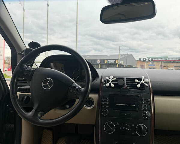 Черный Мерседес А класс, объемом двигателя 2 л и пробегом 200 тыс. км за 6500 $, фото 17 на Automoto.ua